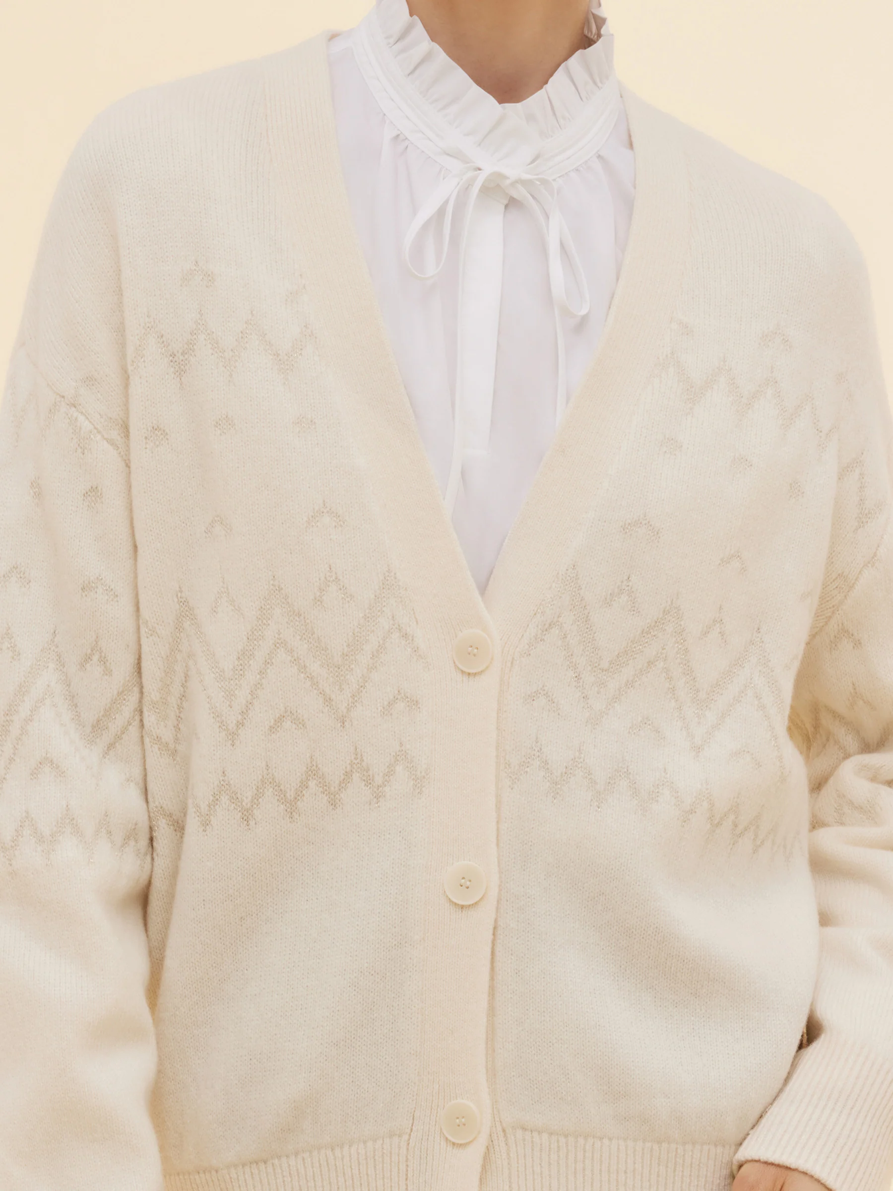 100% Wool Jacquard Women Cardigan - Image 5