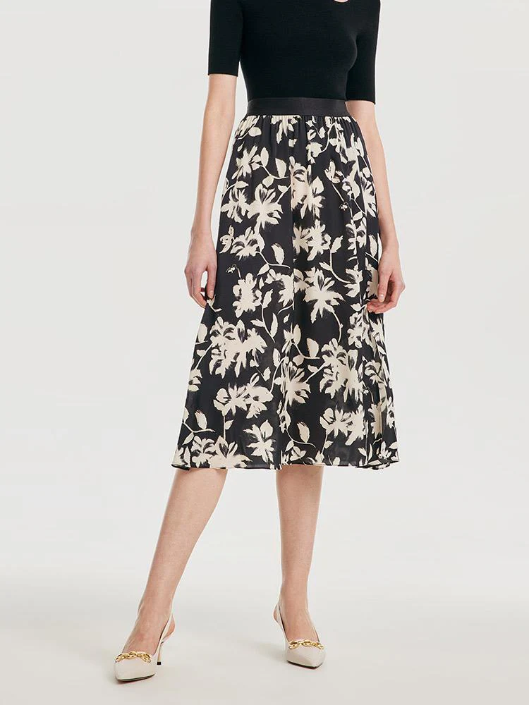 19 Momme Stretch Silk Floral Skirt - Image 5