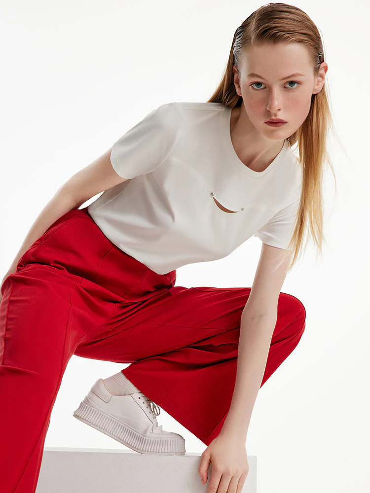Basic Smile Hollow T-Shirt - Image 4