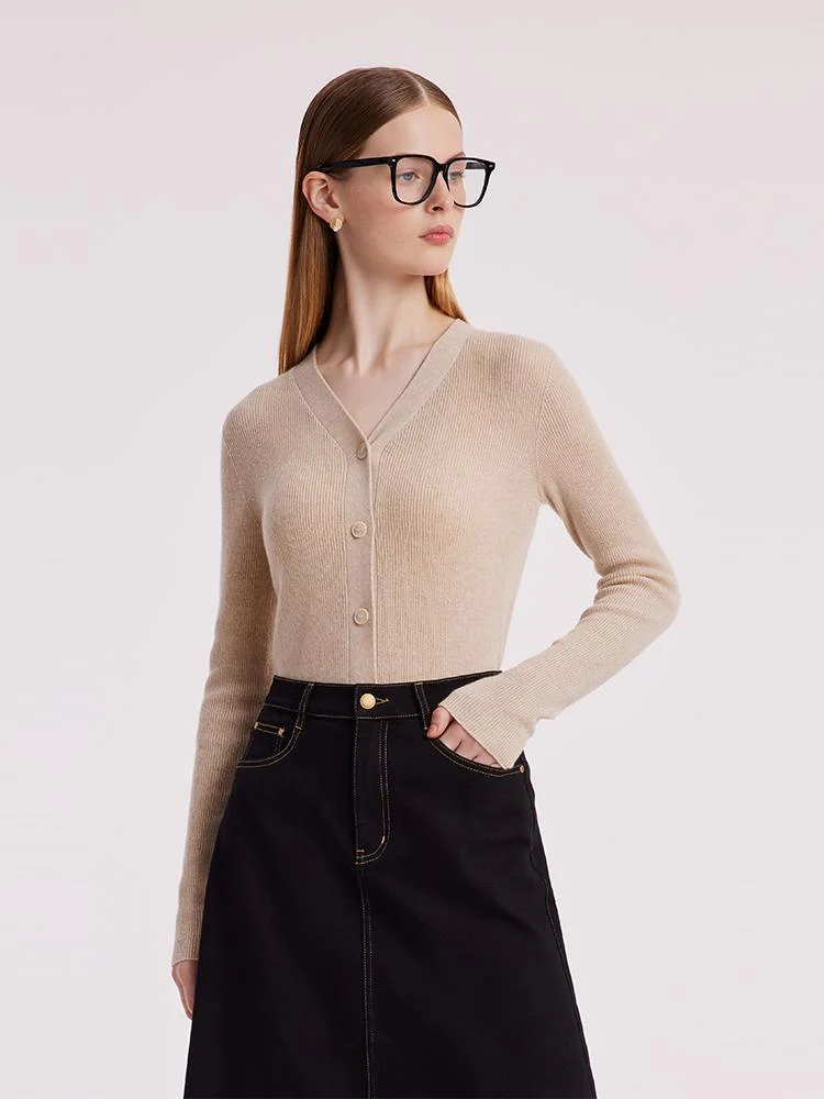 Beige Seamless Cashmere Lady Cardigan - Image 4