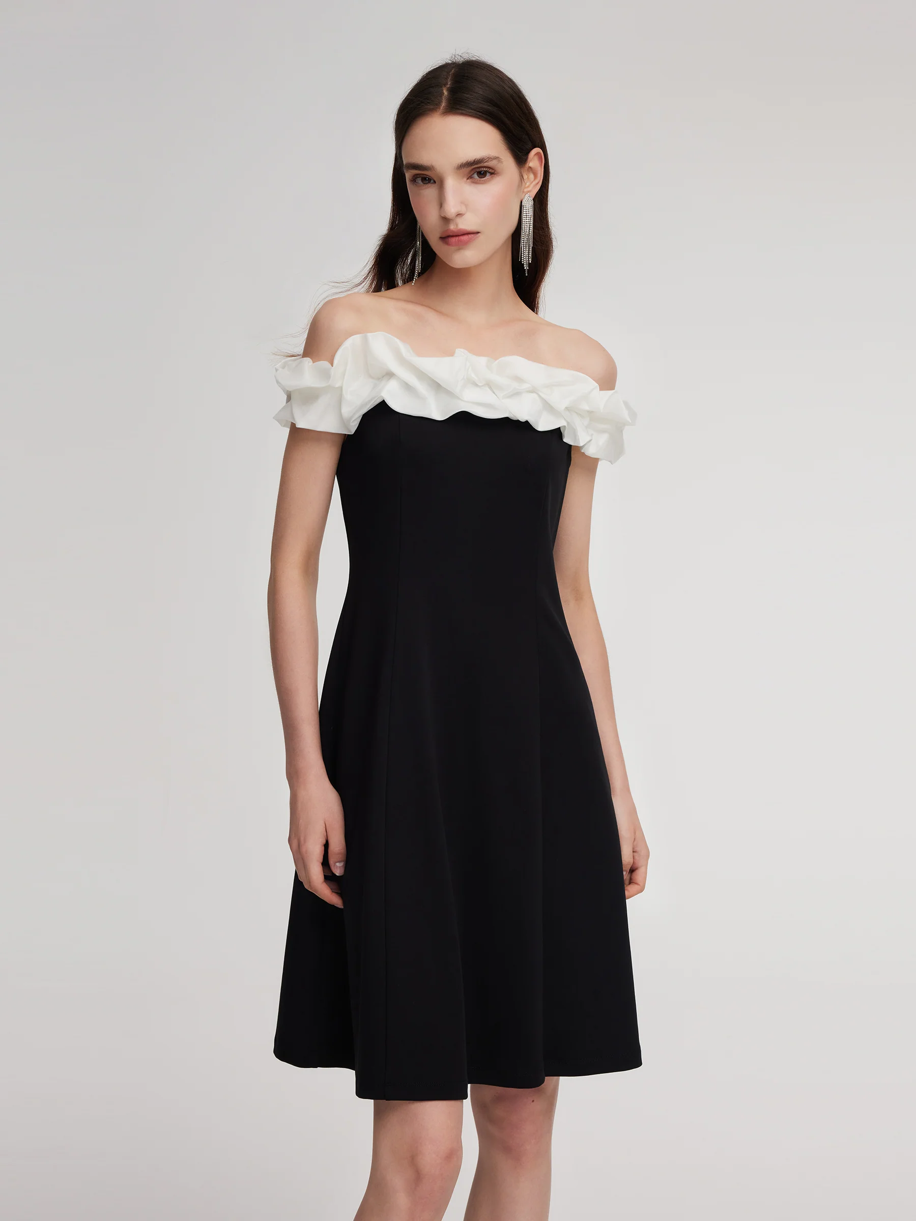 Color Block Ruffle Women Knit Mini Dress With Detachable Straps - Image 4