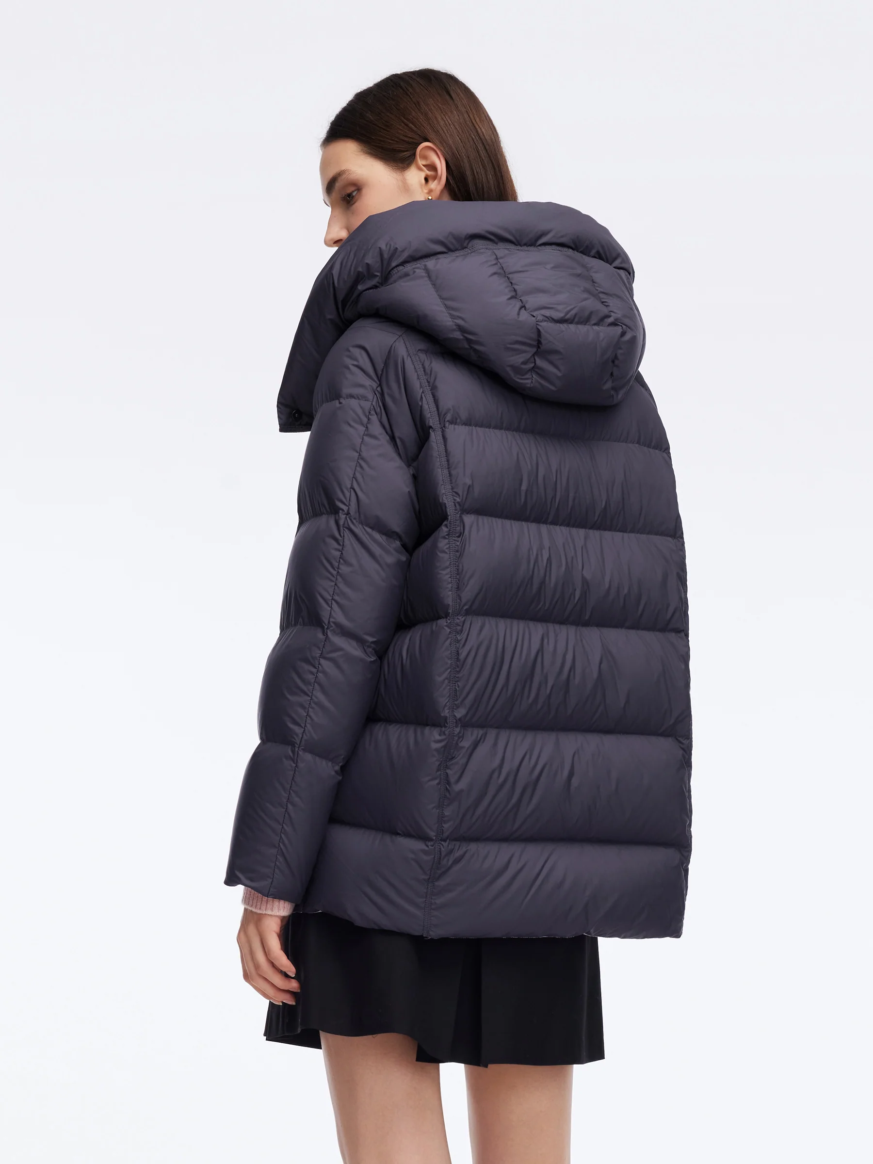 Color Block Goose Down Jacket With Detachable Hood - Image 3