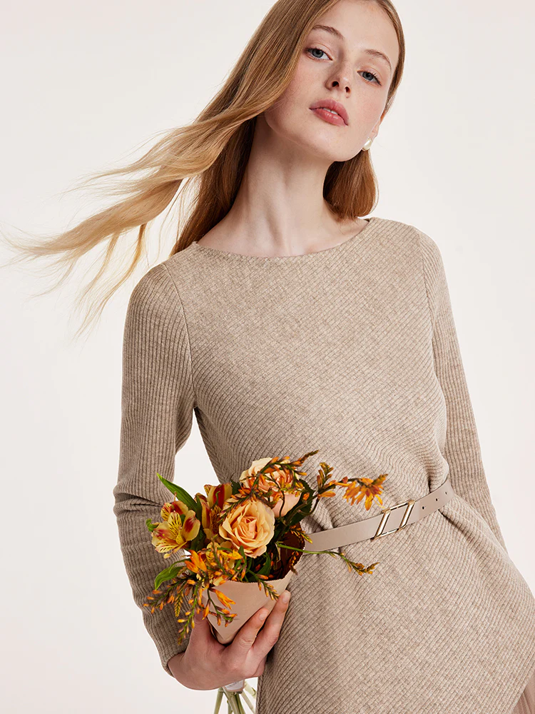 Asymmetrical Hem Top And Tulle Women Skirt With Belt Two-Piece Set - Image 15