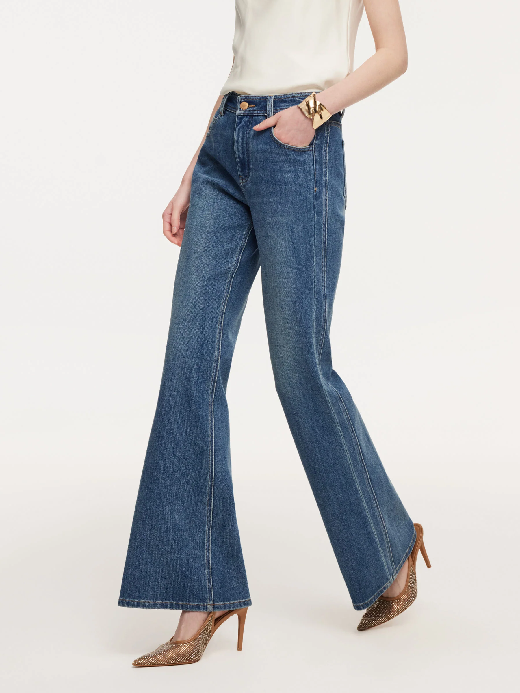 Lyocell Blend Four-Way Stretch Women Flared Jeans - Image 4