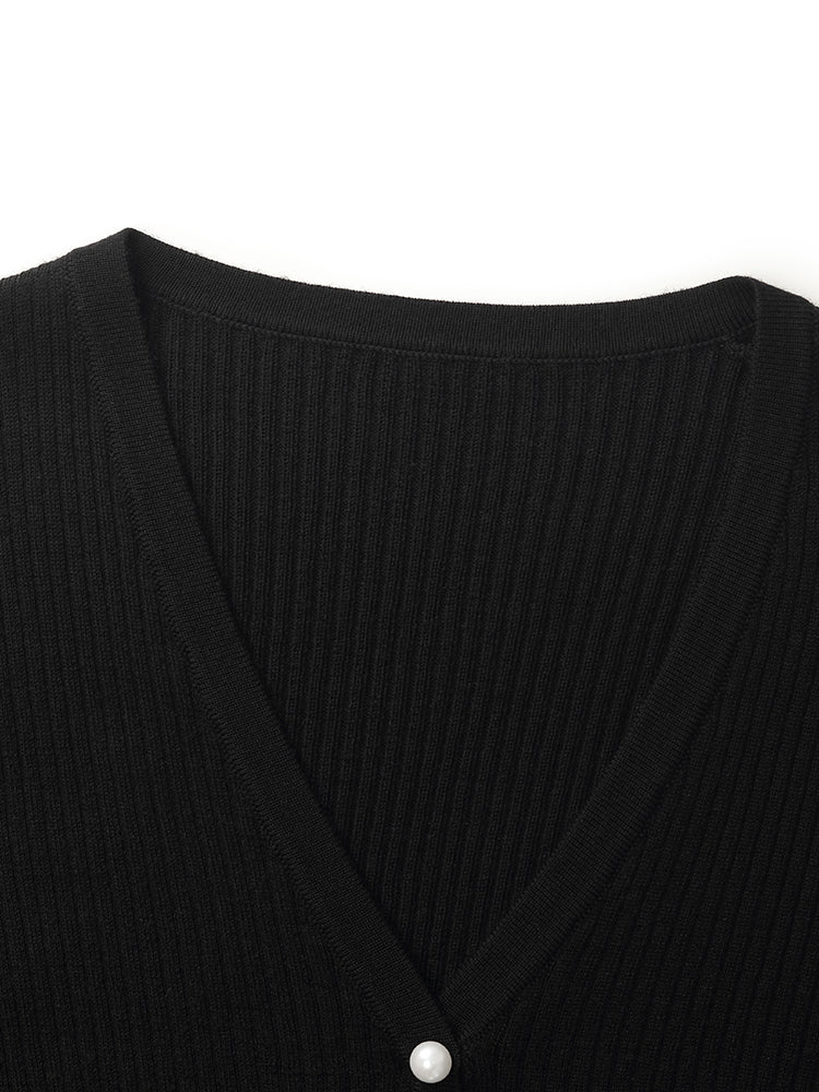 Pure Washable Wool V-Neck Women Knit Top - Image 10