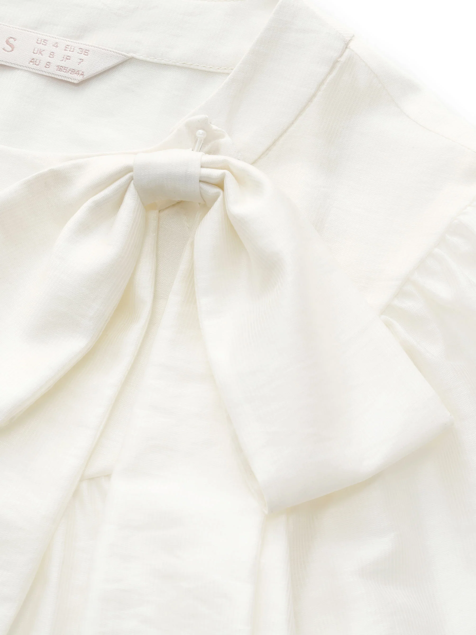 Tencel Blend Women Puff-sleeved Blouse - Image 9