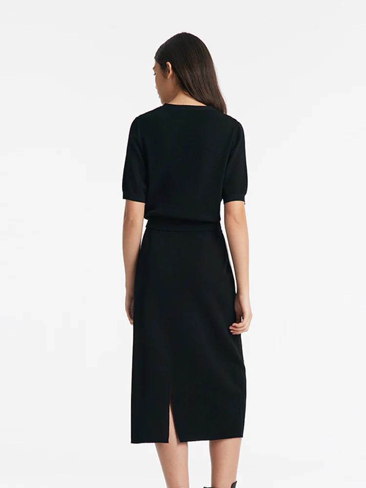 V-Neck Cut-Out Knitted Top And Half Skirt Two-Piece Set - Image 3