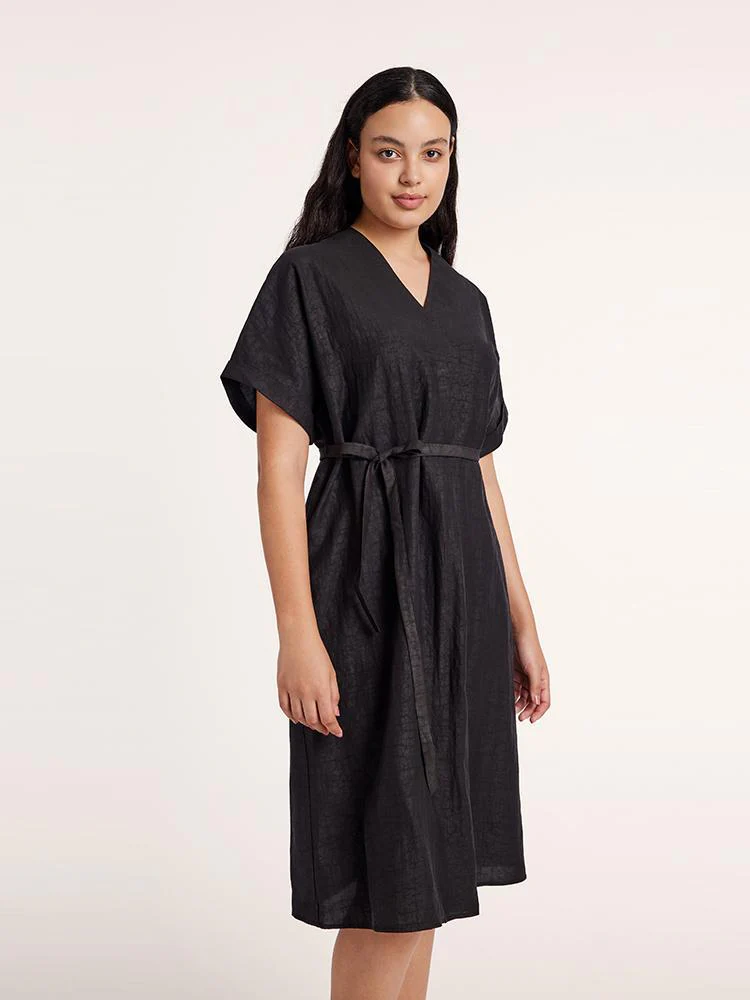 Xiang Yun Silk V-Neck Midi Dress - Image 9